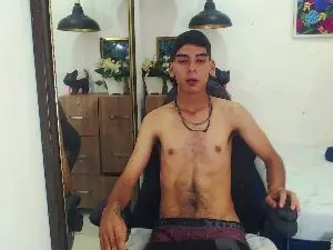 Cam4 Sex Chat of Camilo_Boyxx