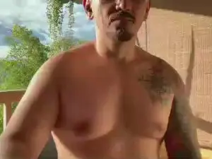 Cam4 Live Sex of latino0_0