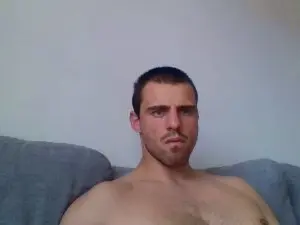 Cam4 Live Sex of Kerzo2900