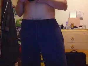 Cam4 Free Live Porn of lucaluca8585