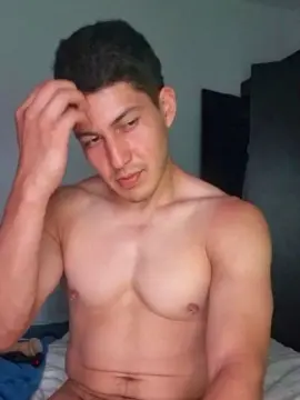 Cam4 Live Porn of JohnnyRuizXXX