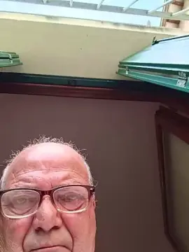 Cam4 Live Sex Cam of minuzzo61