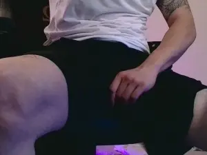 Cam4 Watch Live Sex Cams of zzaaddyy187