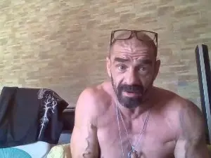 Cam4 Live Sex of TomiPsexy