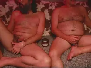 Cam4 Private Sex Chat of desertdudesphx
