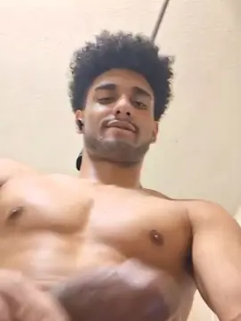 Cam4 Free Porn Cam of MrStealUrgirl77