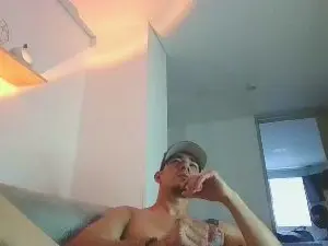Cam4 Free Porn Cam of alejo1295_