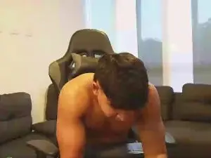 Cam4 Live Porn of Oliverbray