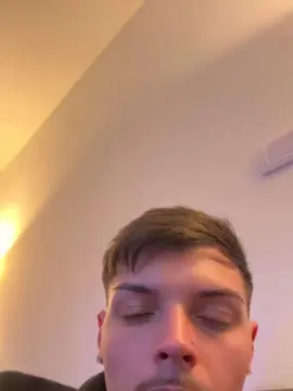 Cam4 Live Sex of ThomasRM98