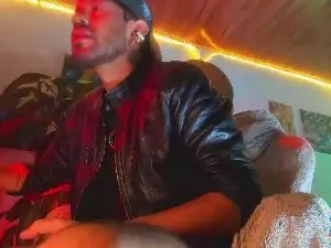 Cam4 Live Porn of pablomontiel1