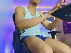 Cam4 Adult Webcam of Dominic_Max