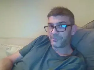 Cam4 Free Live Porn of mirketto_hot