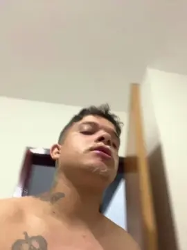 Cam4 Live Sex of CabaMachoAtivo