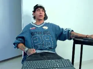 Cam4 Best Webcam of KroyWave