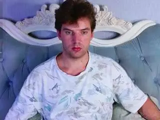 Camsoda Free Porn Cam of arthurwhitee