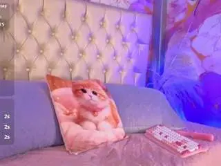 Camsoda Watch Live Sex Cams of luna-issy