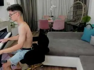 Camsoda Sex Chat of johnnykeyton8