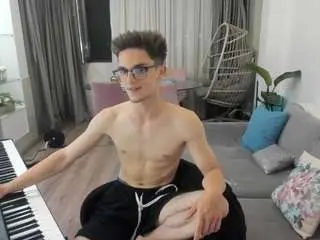 Camsoda Free Live Porn of johnnykeyton8