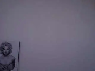 Camsoda Free Porn Cam of milliebobby
