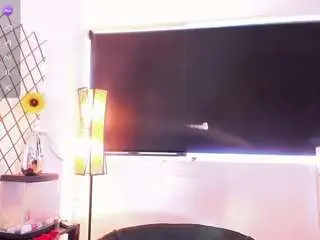 Camsoda Nude Webcam of kendall-hornye
