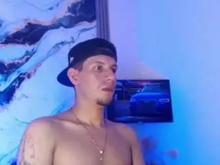 Camsoda Free Porn Cam of kevin-fox