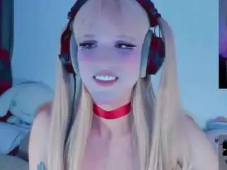 Camsoda Free Porn Cam of mystic-kitty