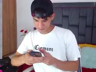 Camsoda Live Sex Cam of petterbigcook