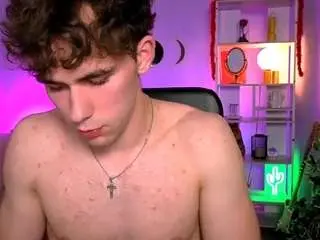 Camsoda Nude Webcam of mike-crist1