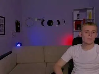 Camsoda Live Sex Cam of mike-crist1