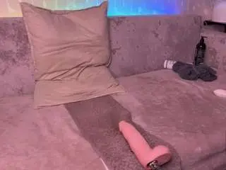 Camsoda Watch Live Sex Cams of waltenjoy