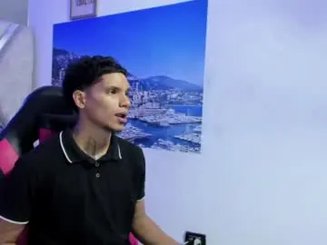 Chaturbate Best live sex cam show of owen_blaze3
