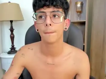Chaturbate Live Porn of andyxibrat