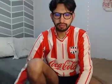 Chaturbate Free Porn Cam of adrian_falcon