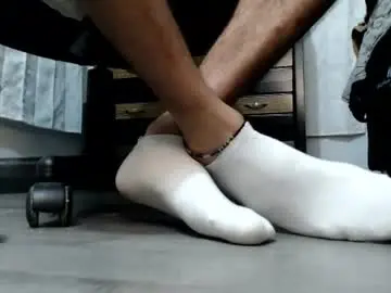 Chaturbate Sex Cam of adrian_falcon