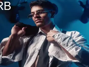 Chaturbate Live Sex Cam of juanbladde