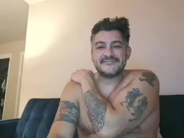 Chaturbate Sex Cam of papimilehigh
