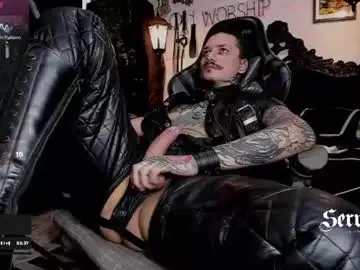Chaturbate Free Porn Cam of allanhurtss