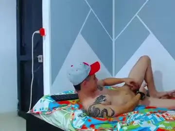 Chaturbate Sex Chat of adam_hot11