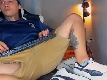 Chaturbate Adult Webcams of enjoymycock99