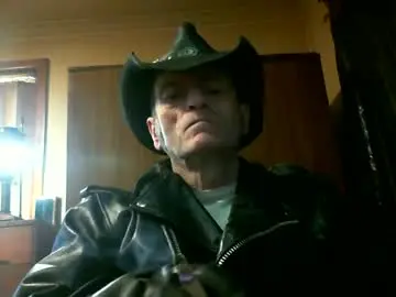 Chaturbate Best live sex cam show of leathergreaser