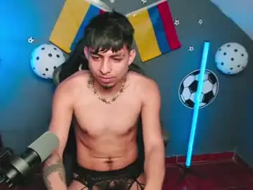 Chaturbate Adult Webcam of mralpha_latino