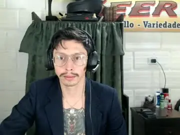 Chaturbate Free Porn Cam of miguel__98