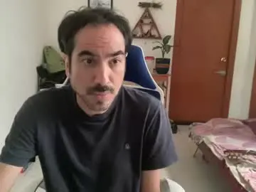 Chaturbate Adult Video Chat of masked_latin_noir