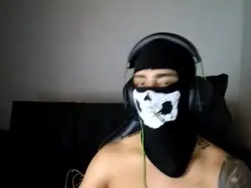 Chaturbate Live Sex Cam of cash_masterdrain