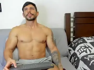 Chaturbate Free Porn Cam of kevin_malone22