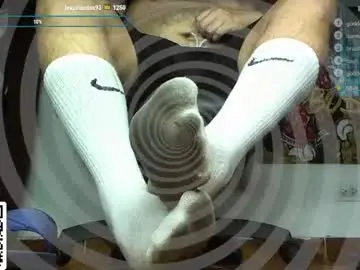 Chaturbate Live Sex Cam of alphacashmaster8