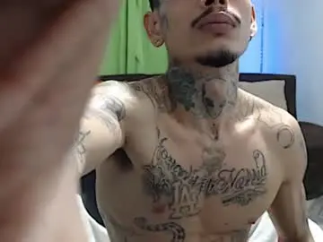 Chaturbate Best live sex cam show of alpha_zom
