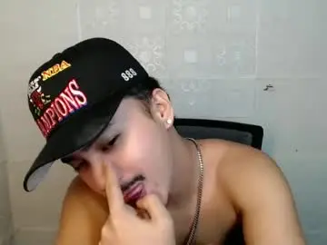 Chaturbate Adult Webcam of dave_cummers