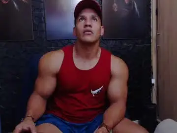 Chaturbate Watch Live Sex Cams of viktorherrera