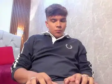 Chaturbate Watch Live Sex Cams of thiago_kozak